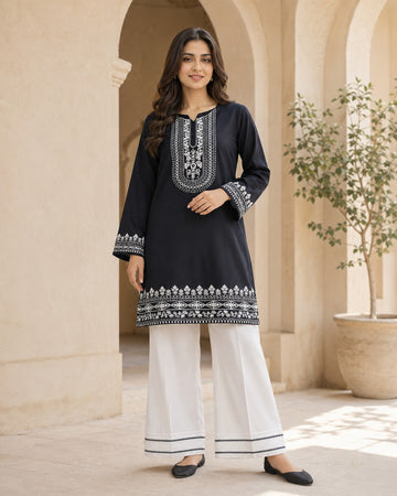 MIDNIGHT NOIR EMB CO-ORD SET